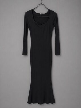 Hey shape maxi dress